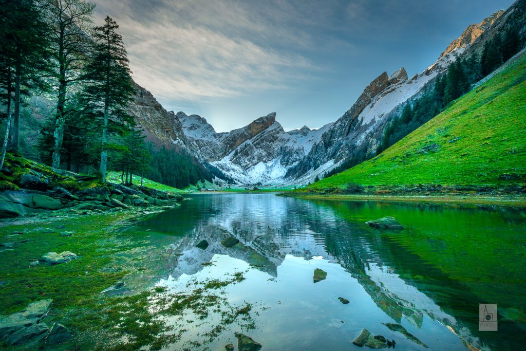 Aurélien KEMPF Les reflets du Seealpsee en Suisse